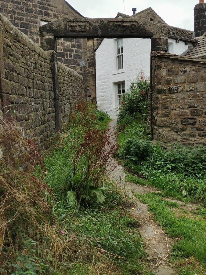 The Cross Inn Hebden Bridge Exterior photo