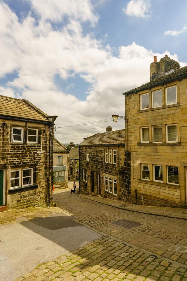 The Cross Inn Hebden Bridge Exterior photo