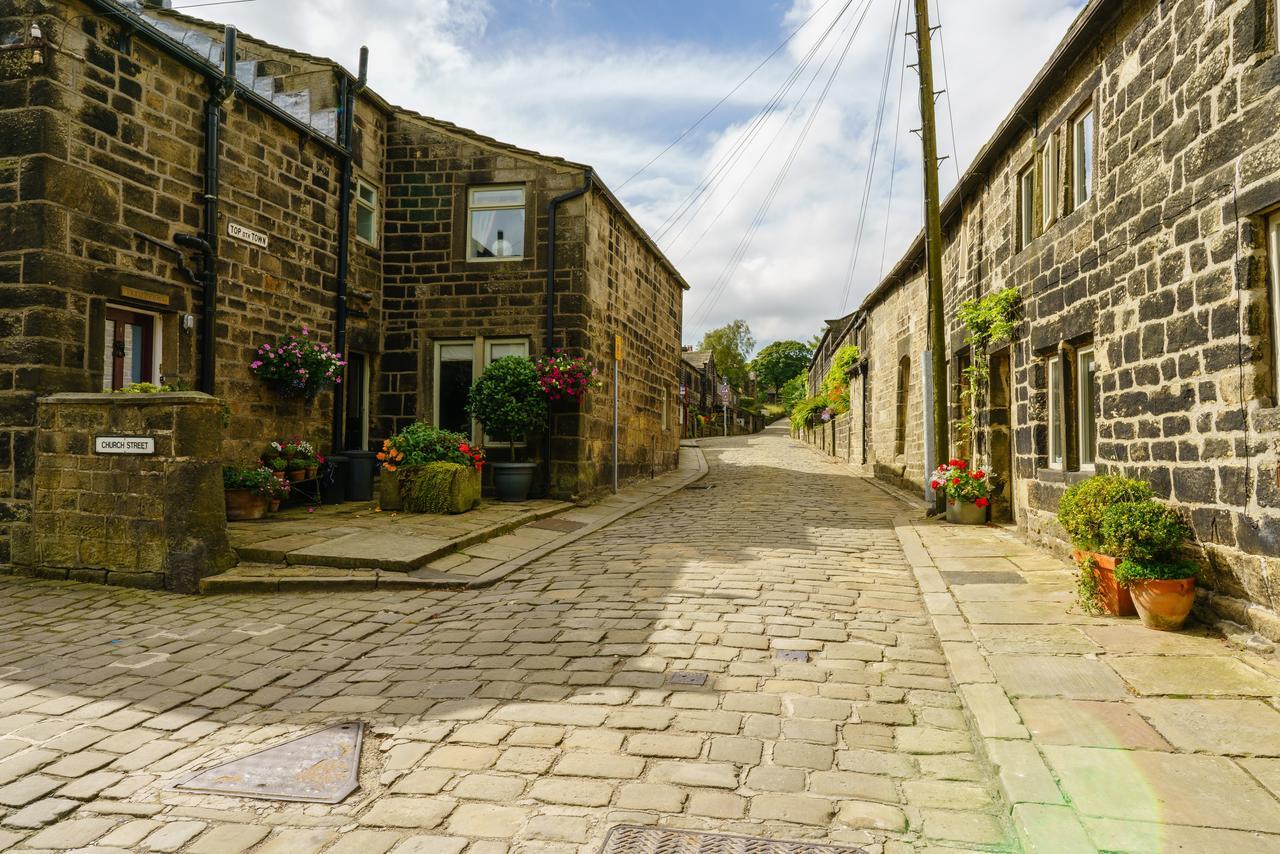 The Cross Inn Hebden Bridge Exterior photo