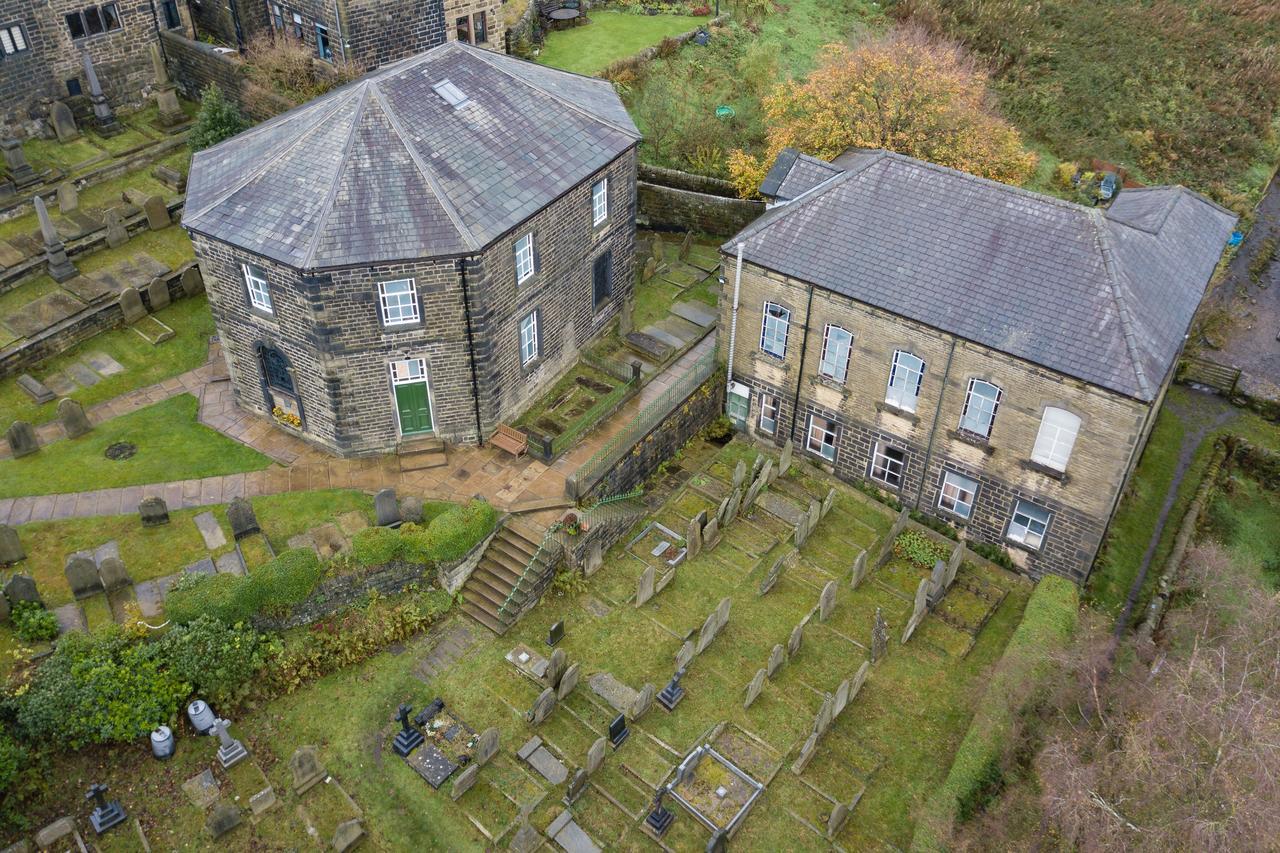 The Cross Inn Hebden Bridge Exterior photo